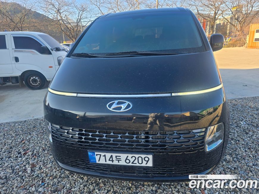 Hyundai Staria 2023