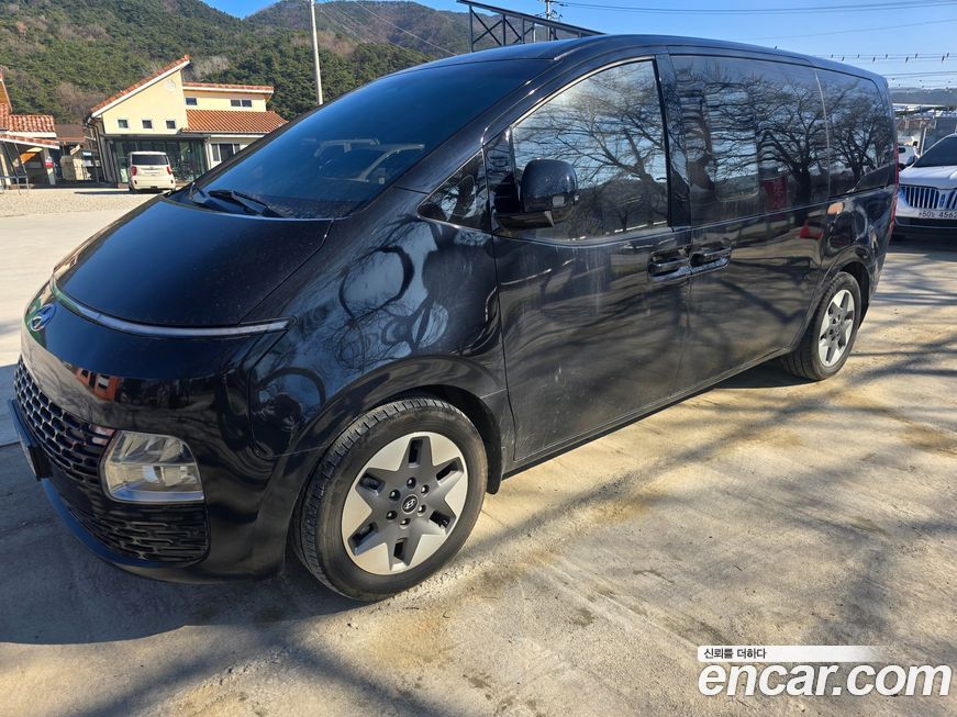 Hyundai Staria 2023