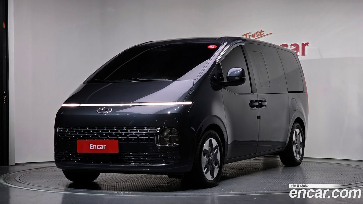 Hyundai Staria 2022