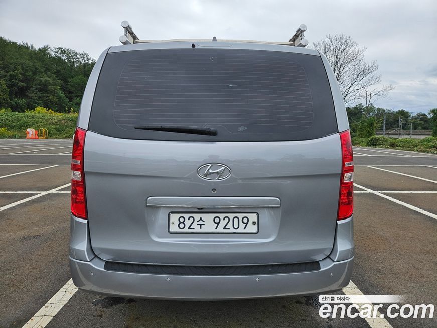 Hyundai Starex 2016