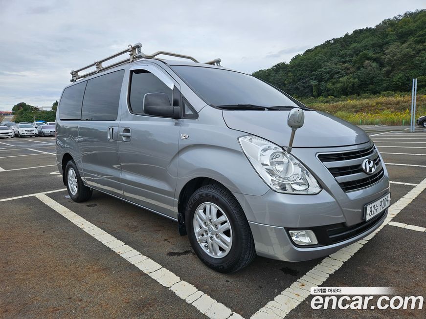 Hyundai Starex 2016
