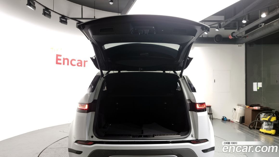 Land Rover Range Rover Evoque 2023