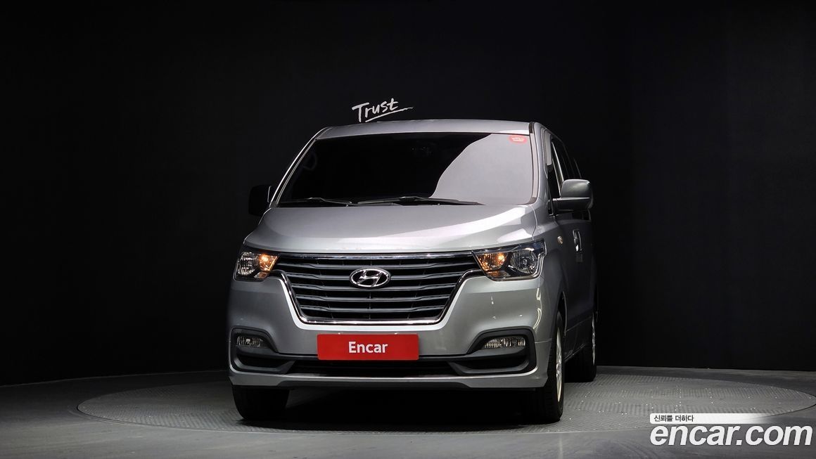 Hyundai Starex 2019