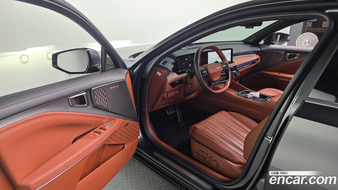 Kia K8 2025