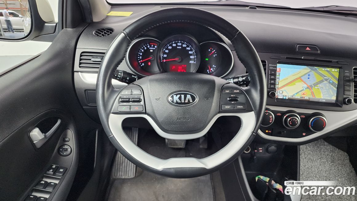 Kia morning 2016