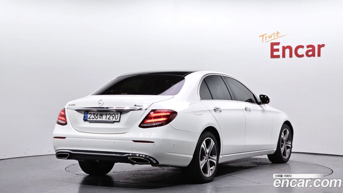 Mercedes-Benz E-Class 2018