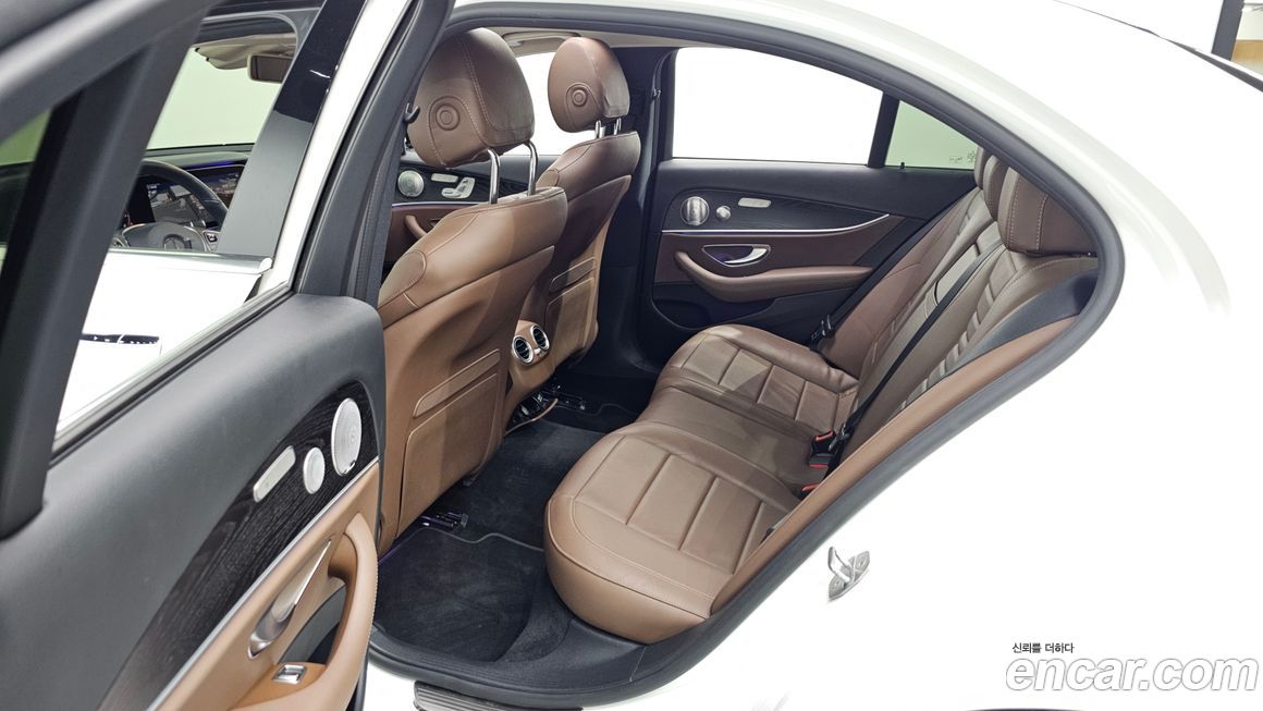 Mercedes-Benz E-Class 2018