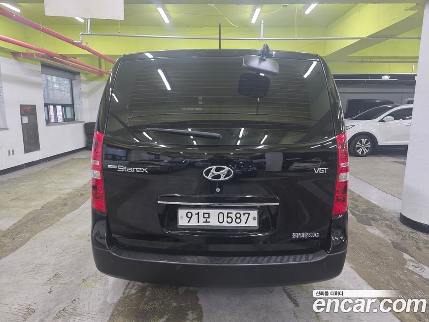 Hyundai Starex 2020