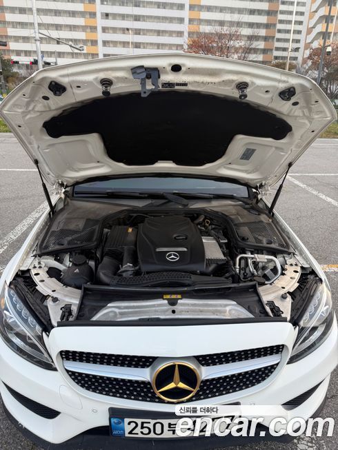 Mercedes-Benz C-Class 2017