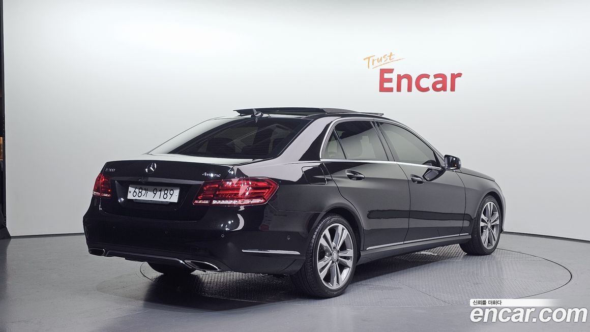 Mercedes-Benz E-Class 2015