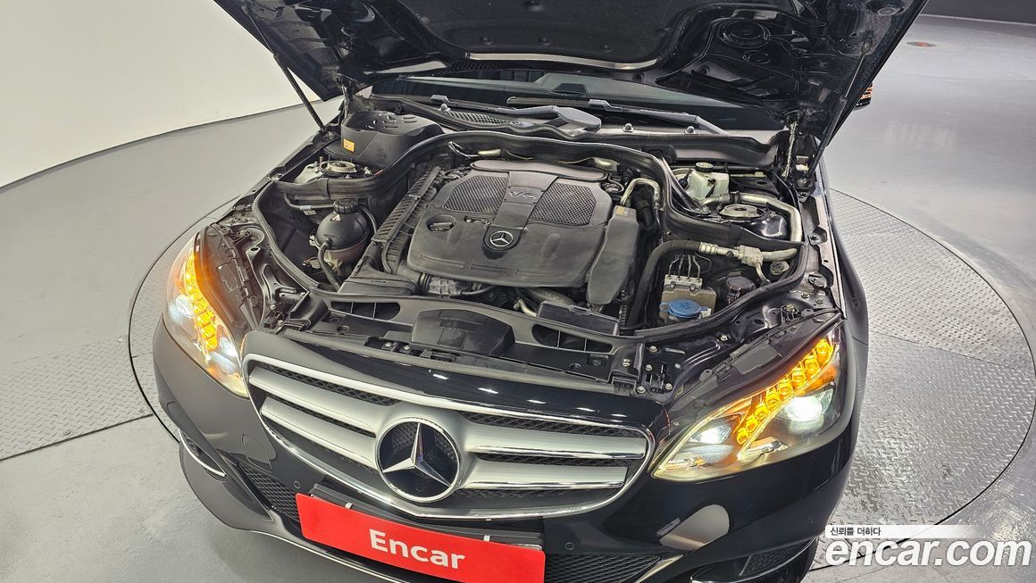 Mercedes-Benz E-Class 2015