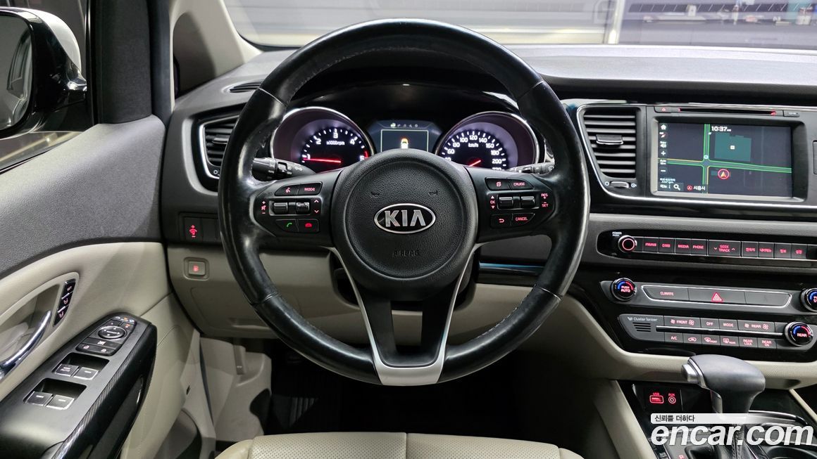 Kia Canival 2017