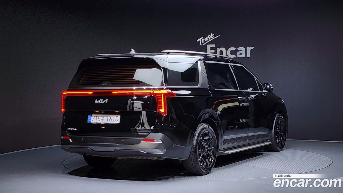 Kia Canival 2025