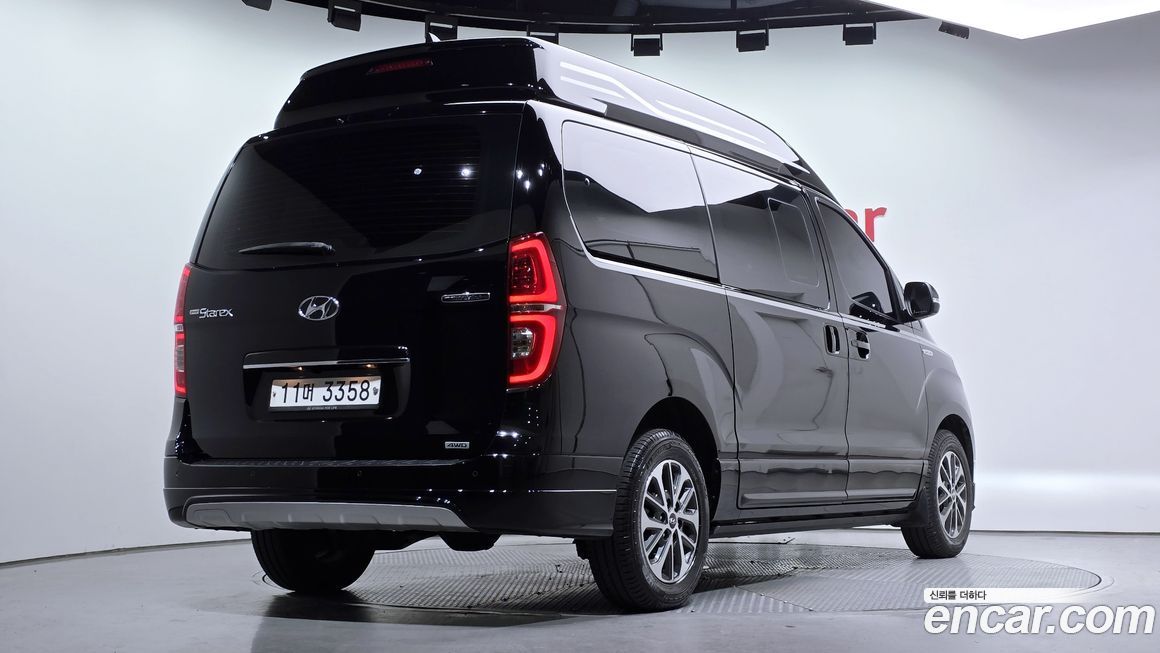 Hyundai Starex 2019