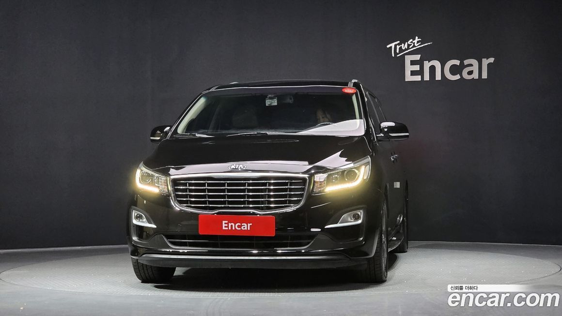 Kia Canival 2019