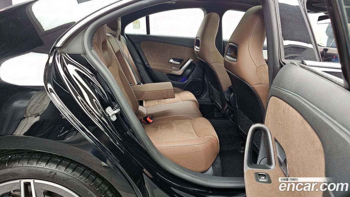 Mercedes-Benz CLA-Class 2025