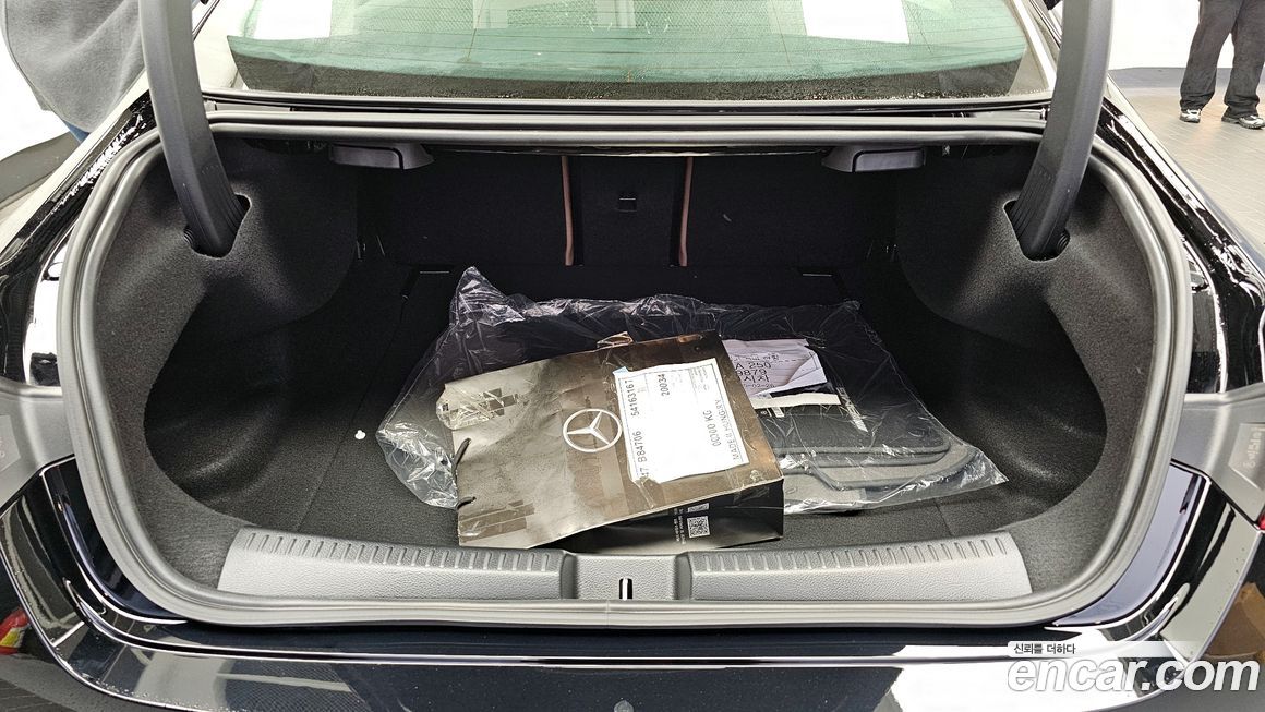 Mercedes-Benz CLA-Class 2025