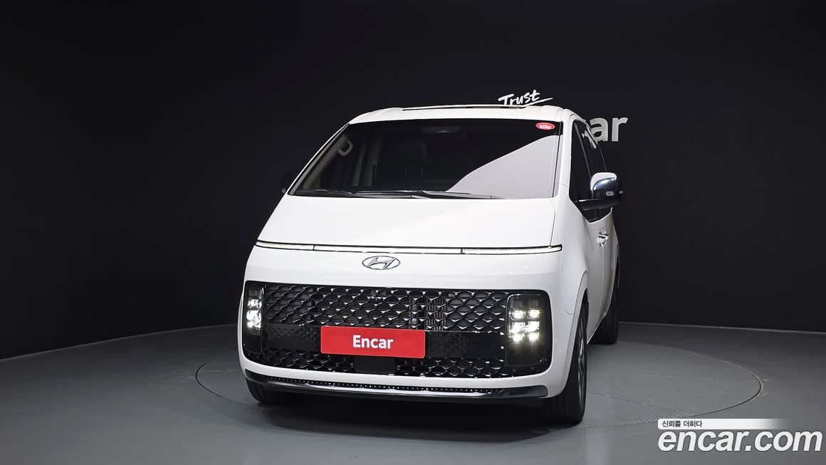 Hyundai Staria 2023