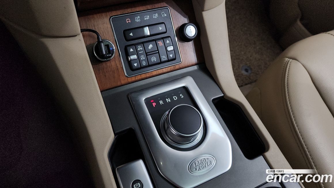 Land Rover Discovery 2016