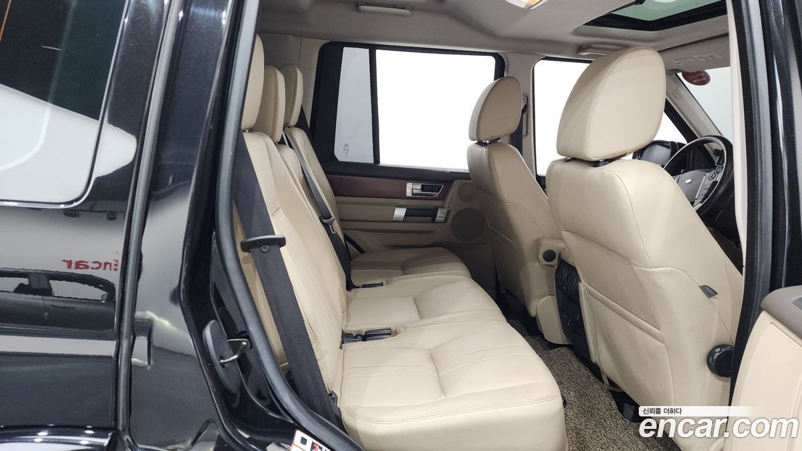 Land Rover Discovery 2016