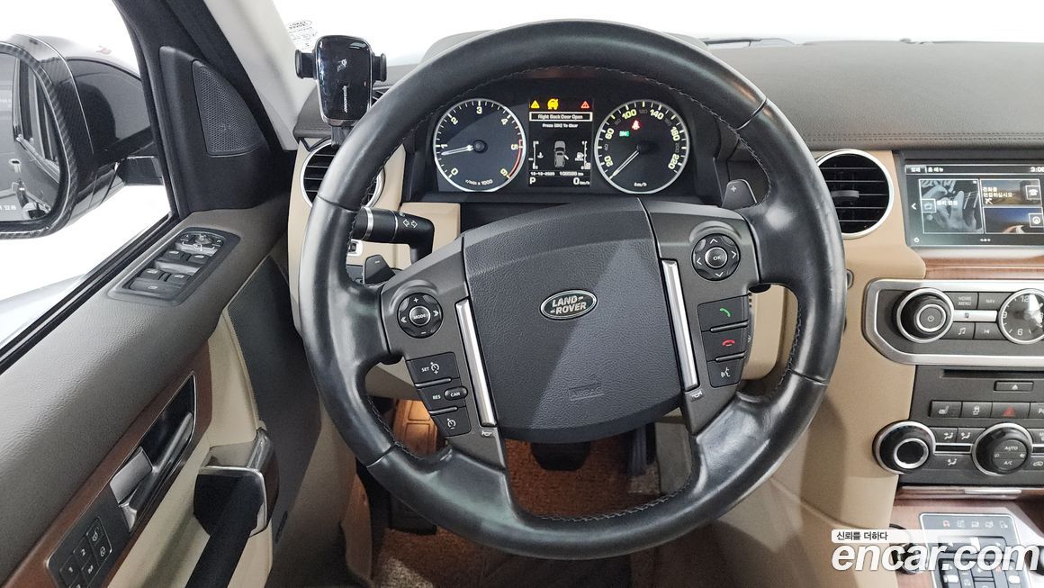 Land Rover Discovery 2016