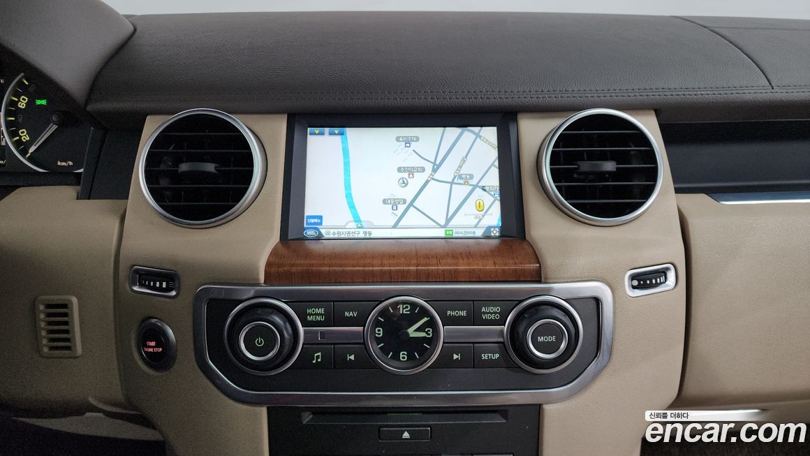 Land Rover Discovery 2016