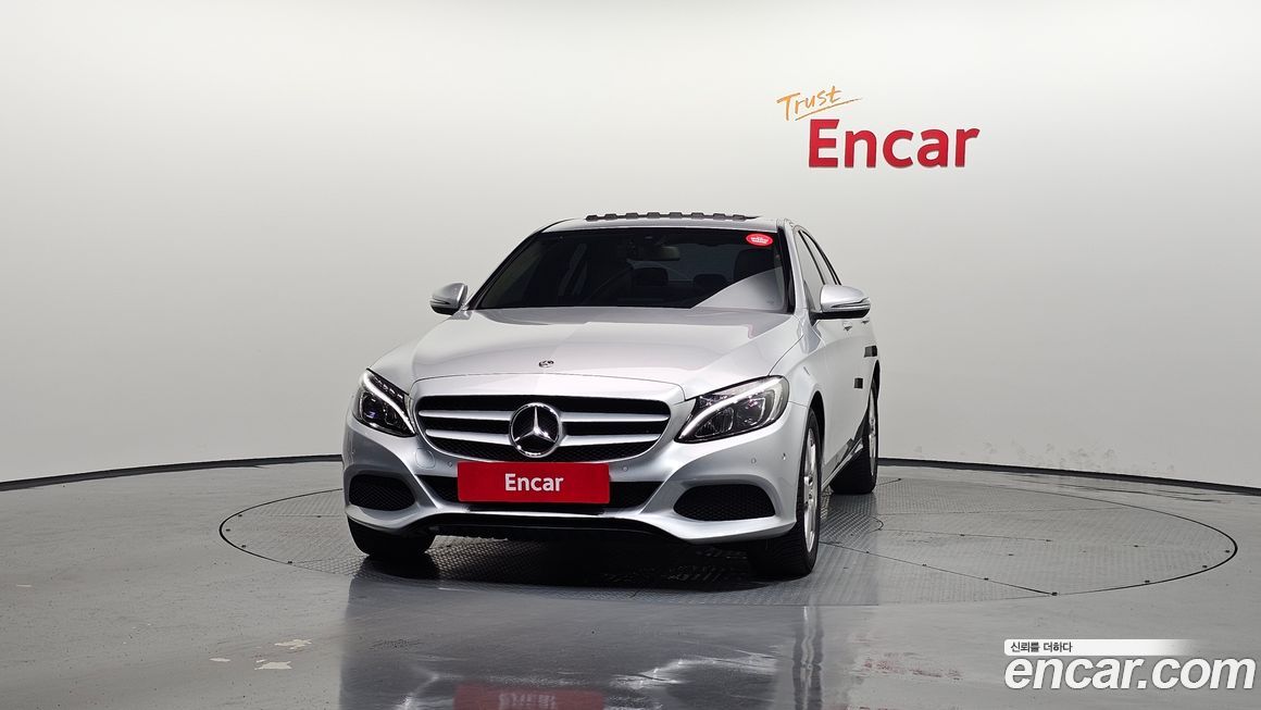Mercedes-Benz C-Class 2018