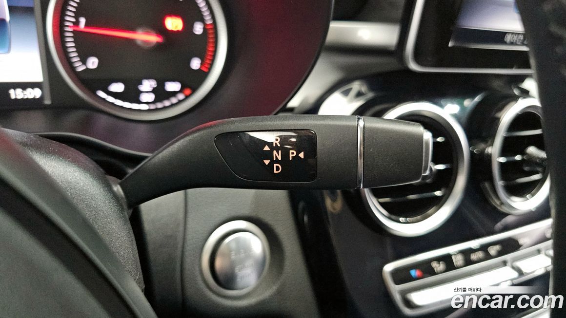 Mercedes-Benz C-Class 2018