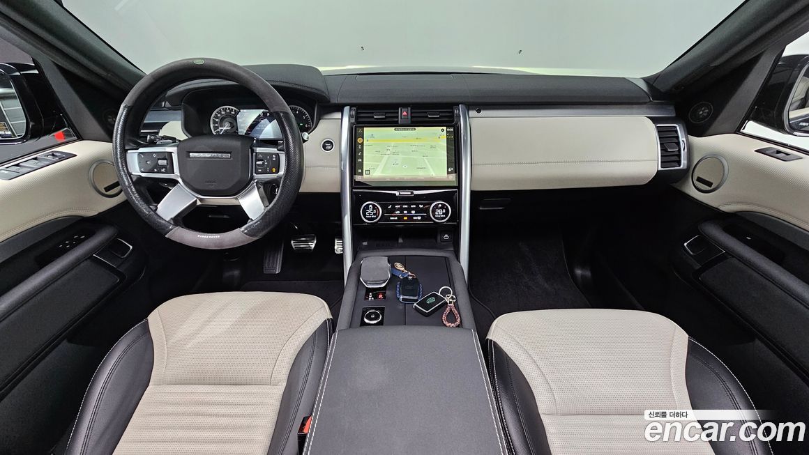 Land Rover Discovery 2023