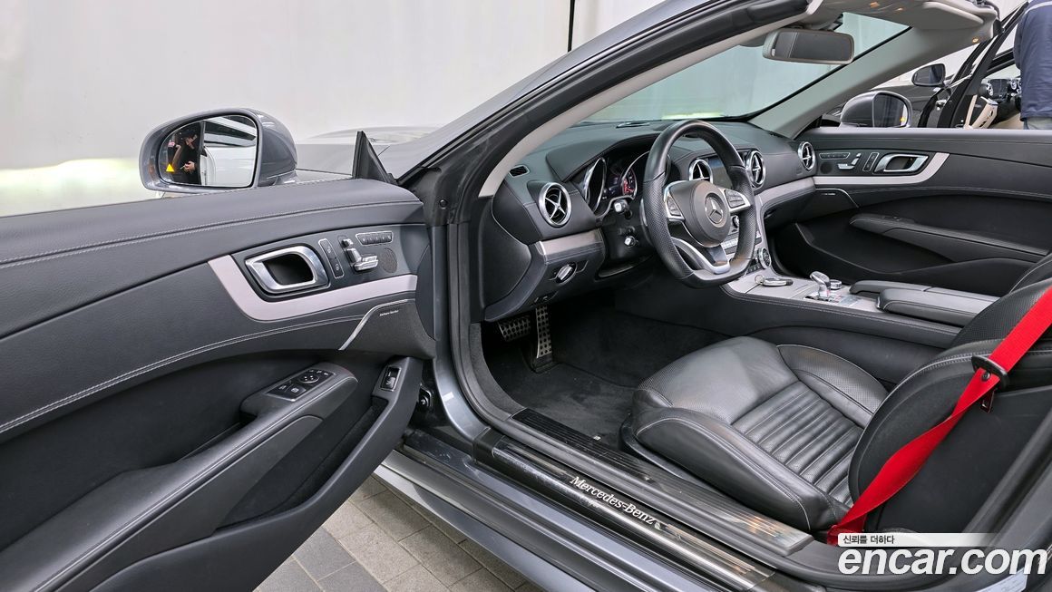 Mercedes-Benz SL-Class 2019