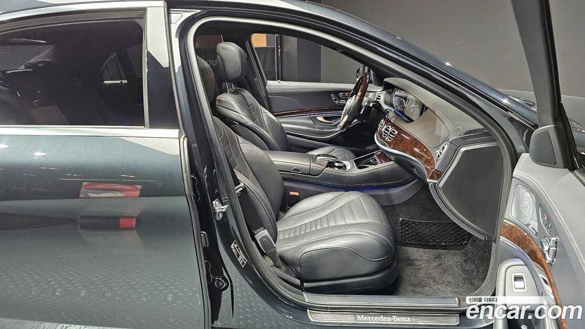 Mercedes-Benz S-Class 2019