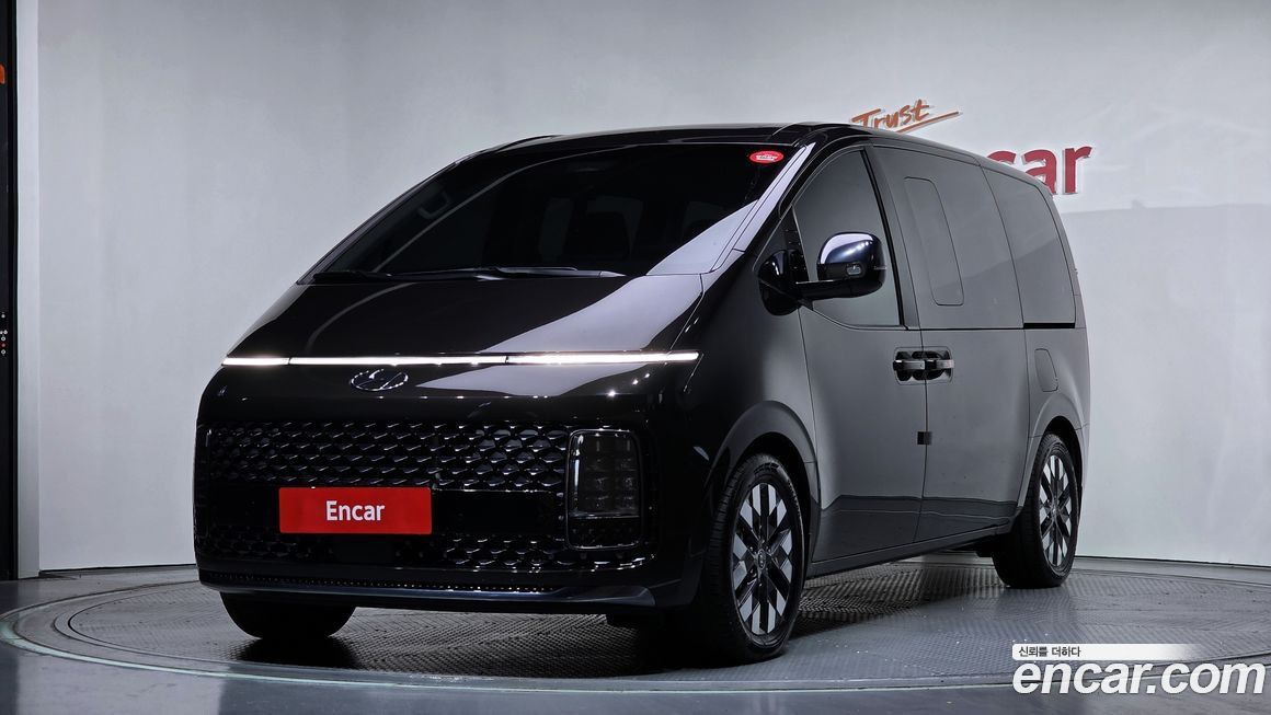 Hyundai Staria 2023