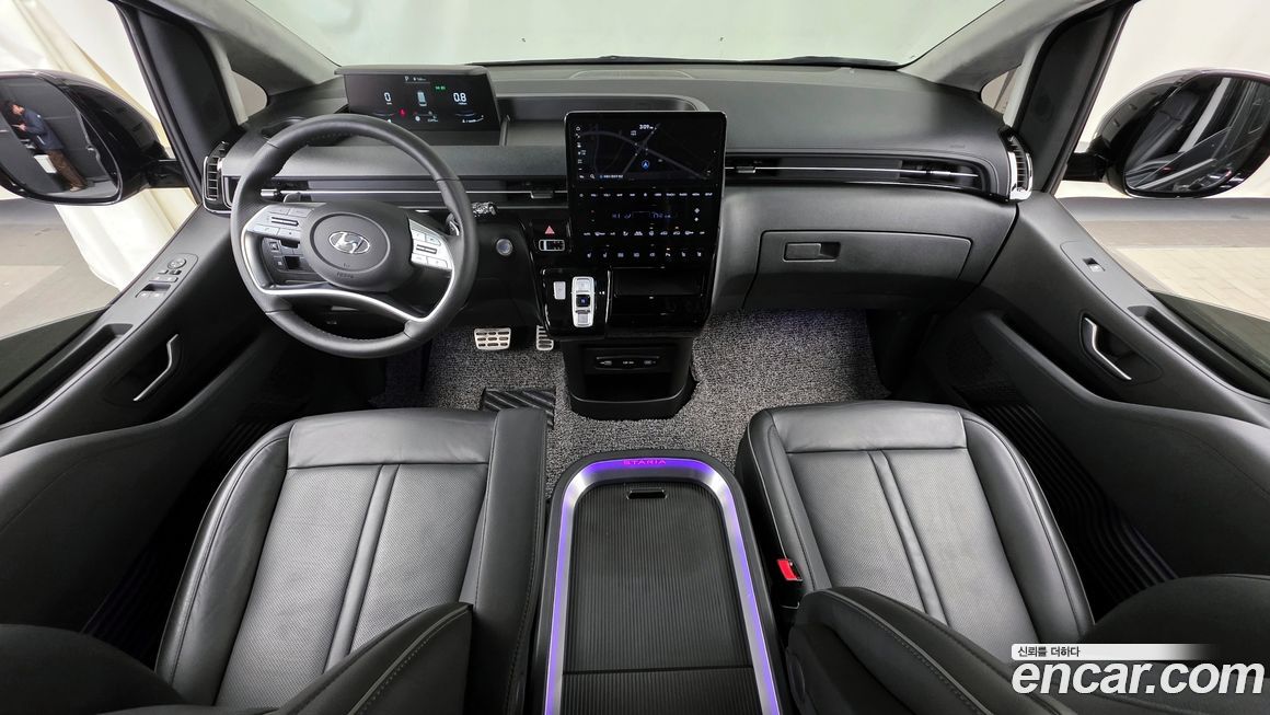 Hyundai Staria 2023