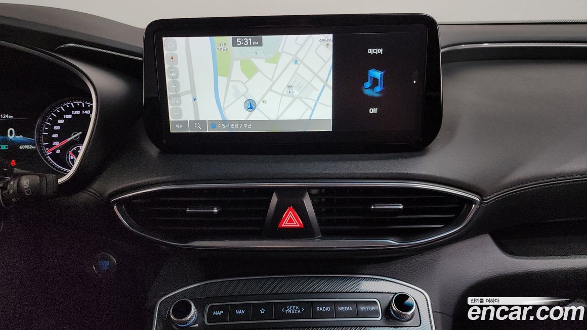 Hyundai Santafe 2022