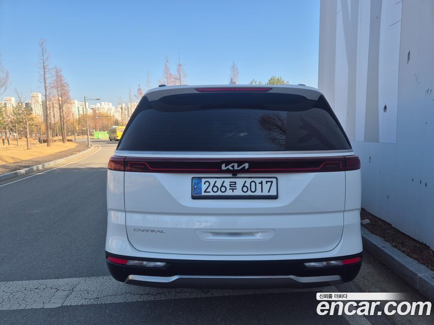 Kia Canival 2023