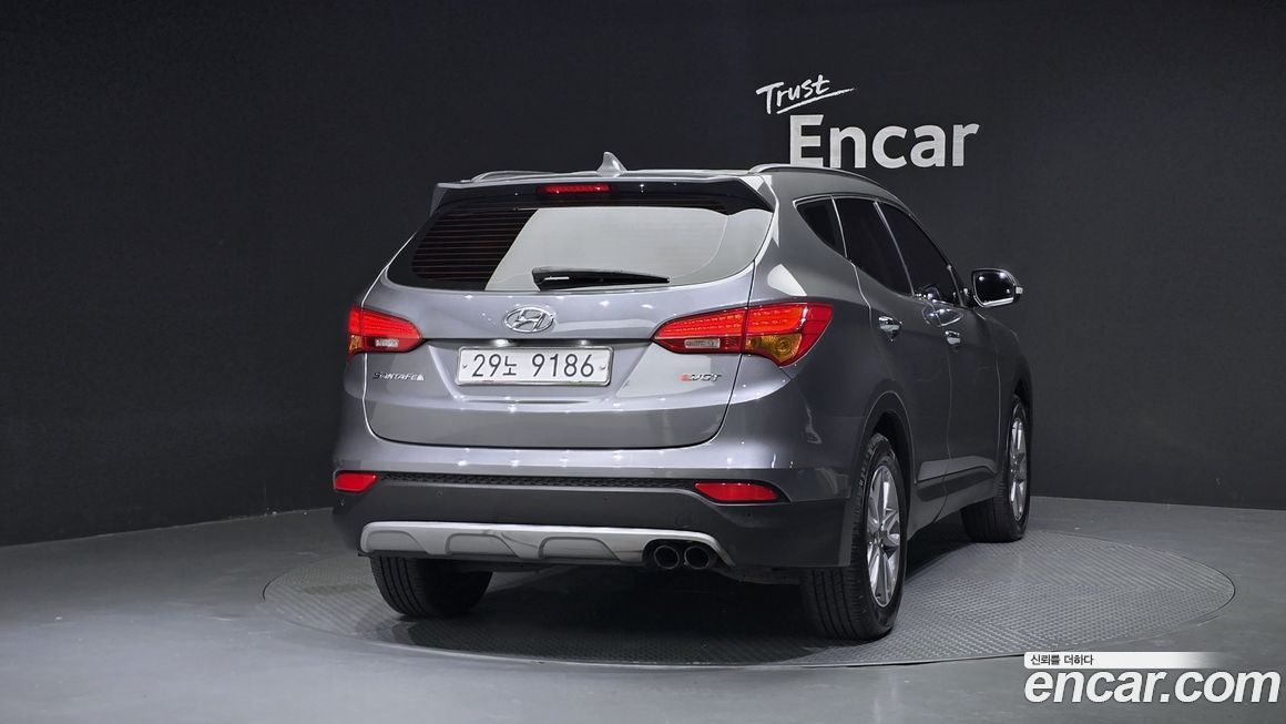 Hyundai Santafe 2015