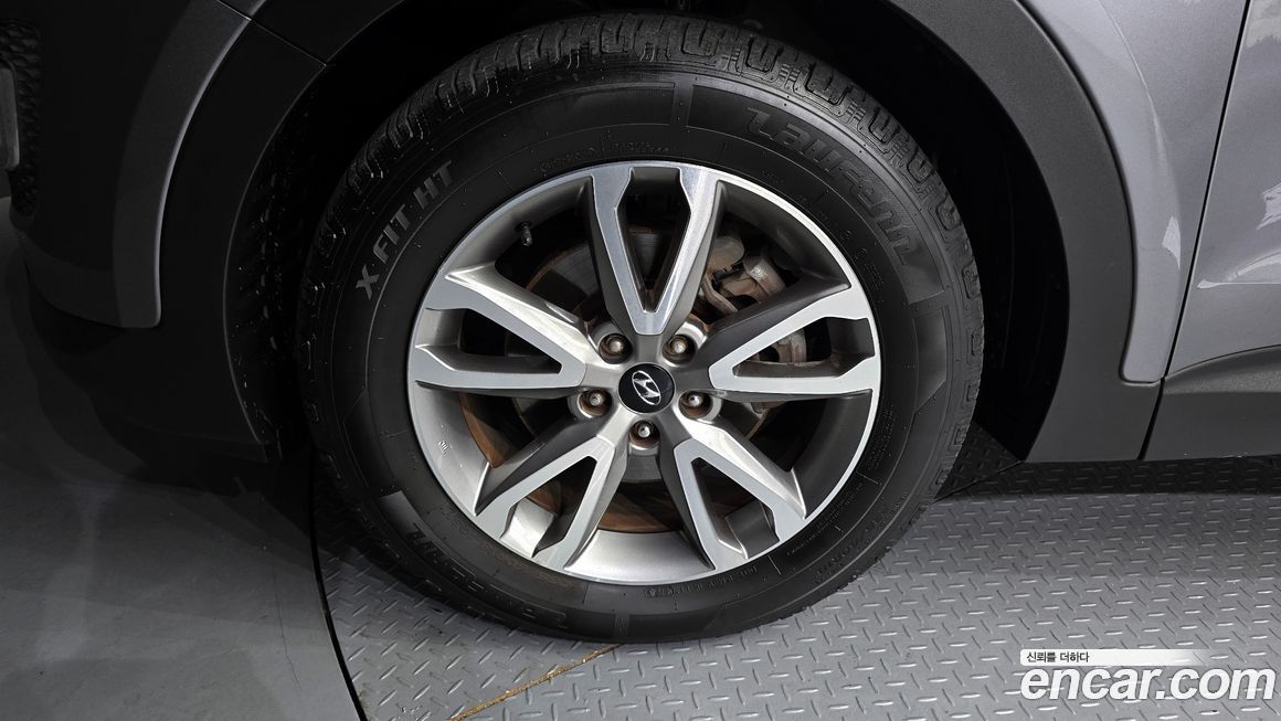 Hyundai Santafe 2015