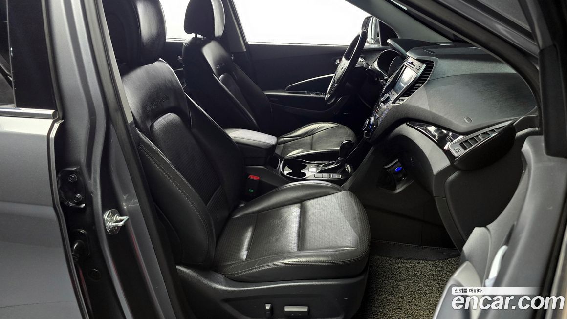 Hyundai Santafe 2015