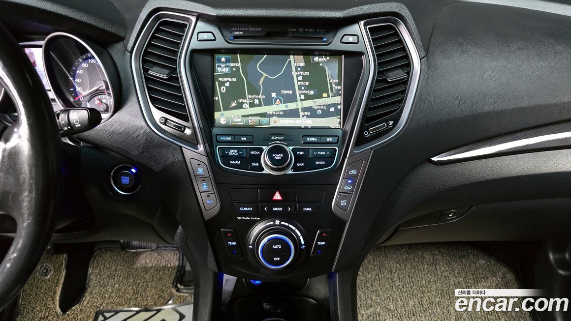 Hyundai Santafe 2015