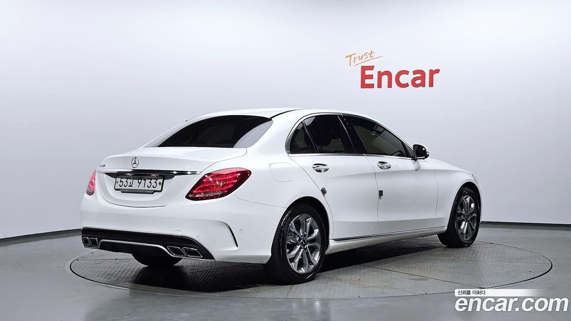 Mercedes-Benz C-Class 2015