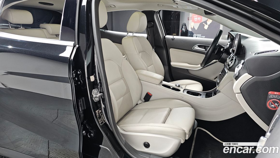 Mercedes-Benz GLA-Class 2018