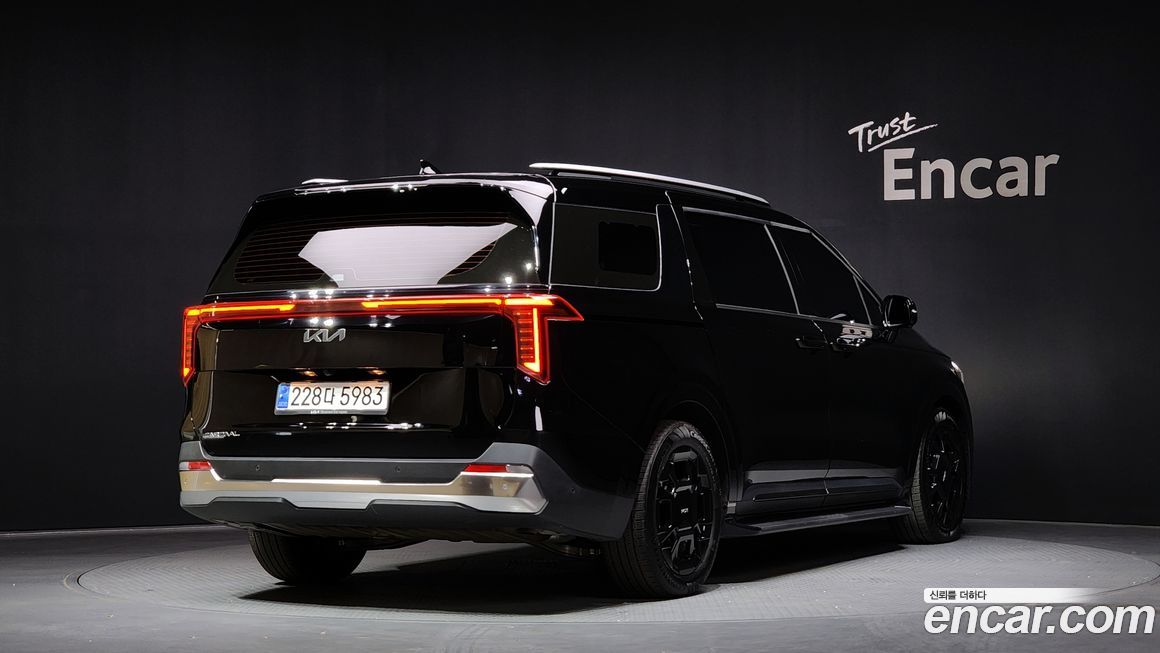Kia Canival 2024