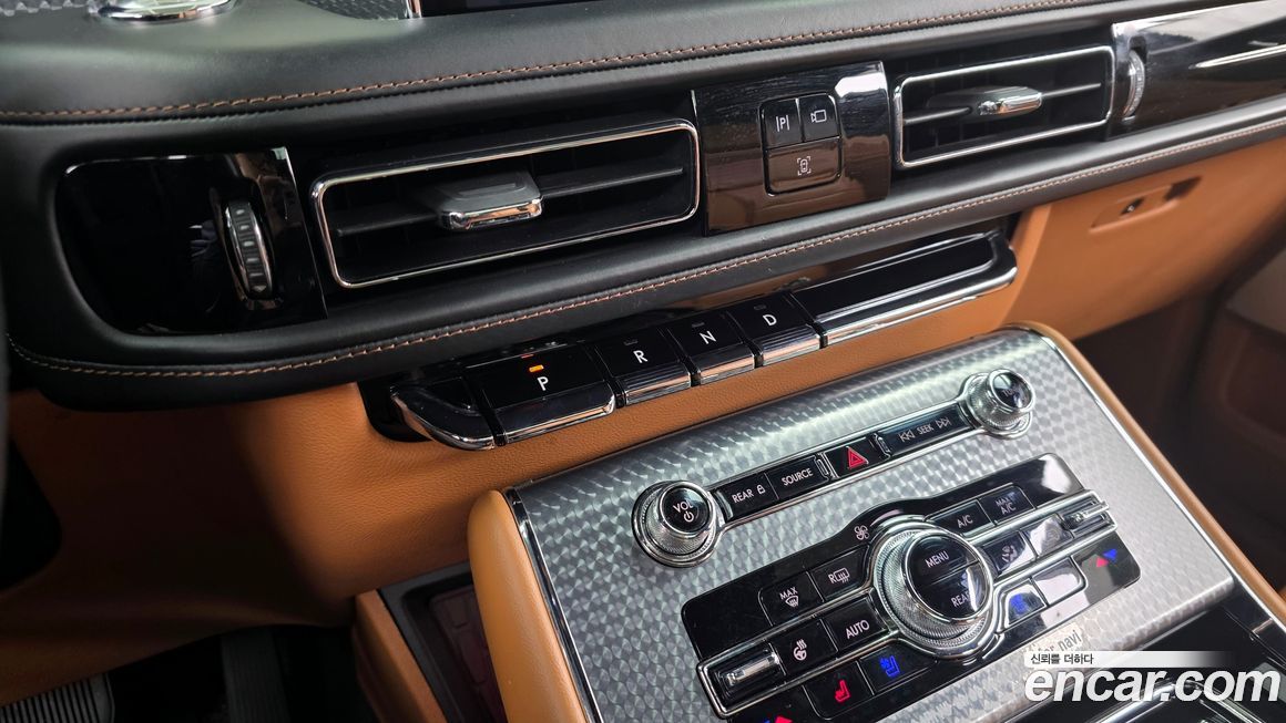 Lincoln Aviator 2021