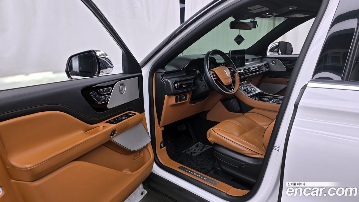 Lincoln Aviator 2021