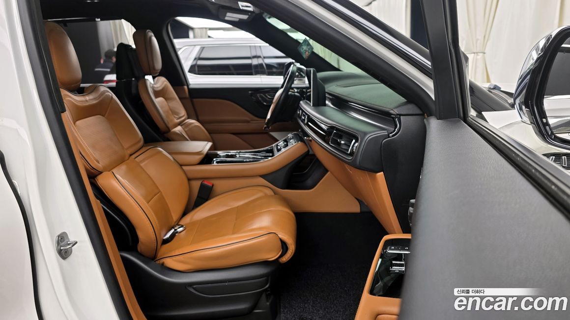 Lincoln Aviator 2021