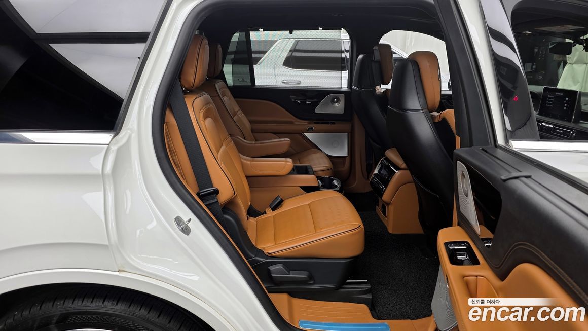 Lincoln Aviator 2021