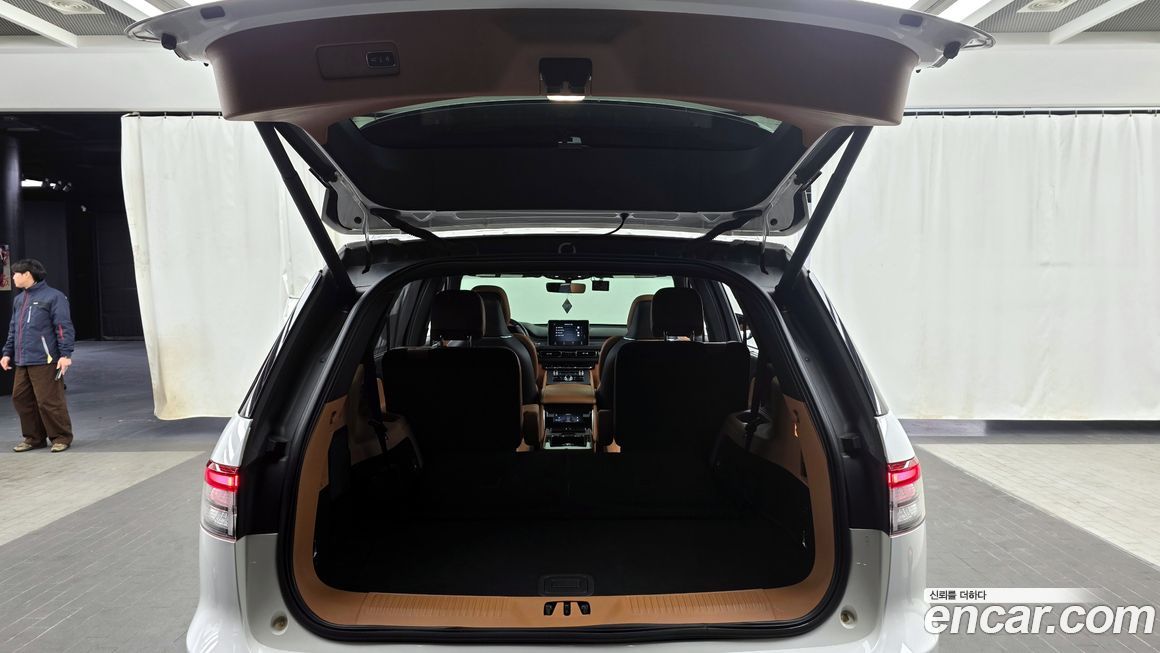 Lincoln Aviator 2021