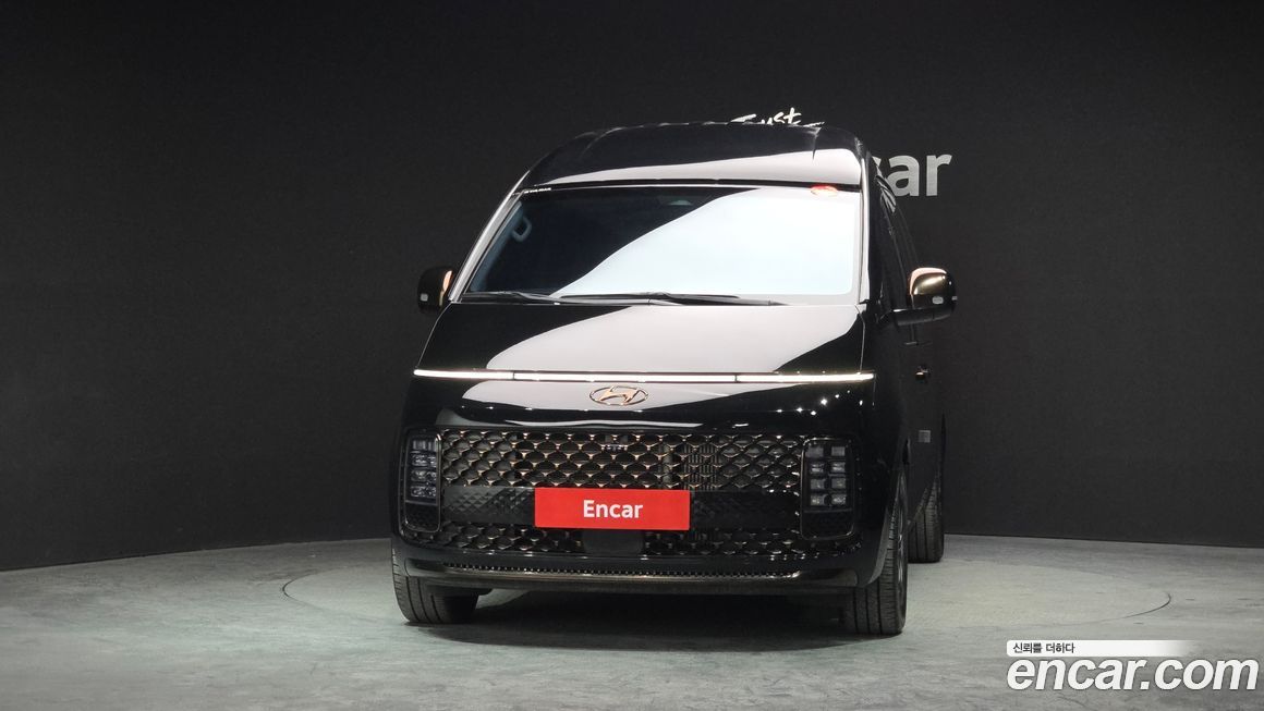 Hyundai Staria 2022