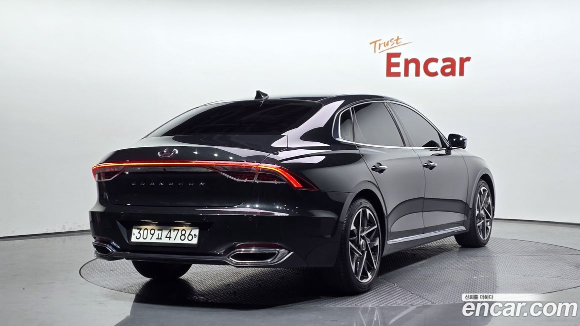 Hyundai Grandeur 2020