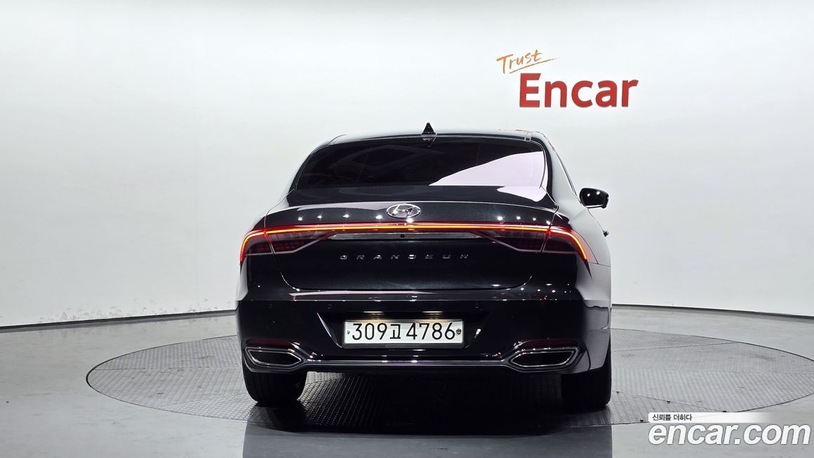 Hyundai Grandeur 2020